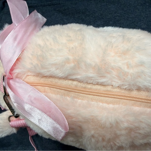 Plush Pig Shoulder Bag - Pink - Picture 5 of 8